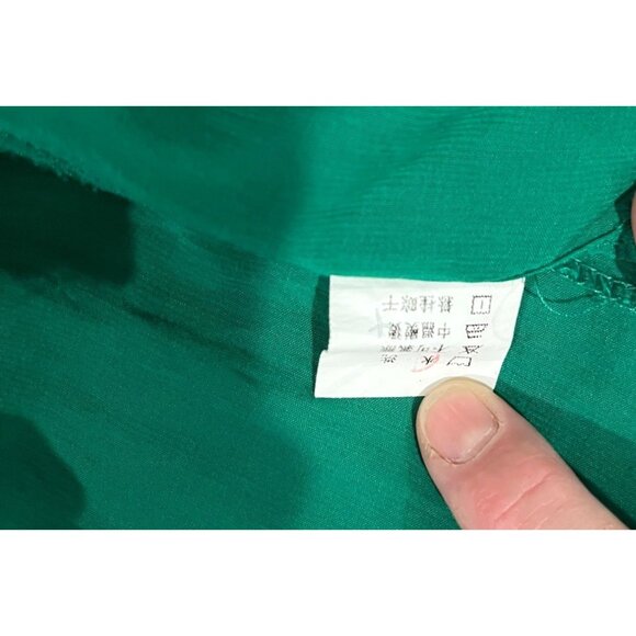 Beinidi Green Short Sleeve Satin/Silk material Side Button Detail - Picture 8 of 9